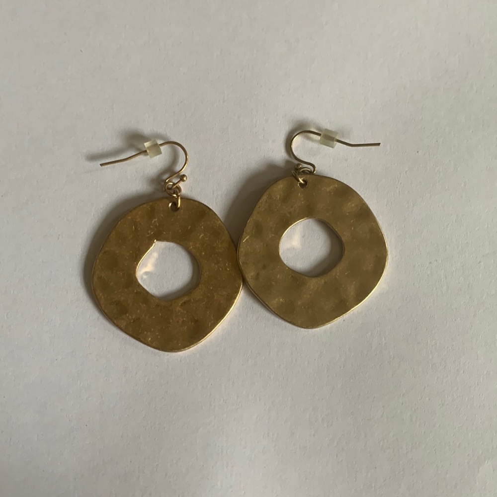 Gold colored metal earrings